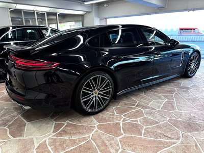 2019 Porsche PANAMERA thumbnail 17