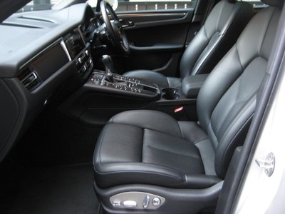 صورة مصغرة 15 لـ 2021 Porsche MACAN