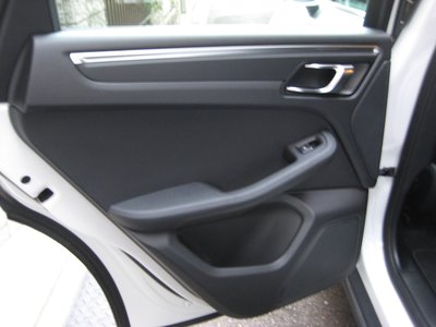 صورة مصغرة 23 لـ 2021 Porsche MACAN