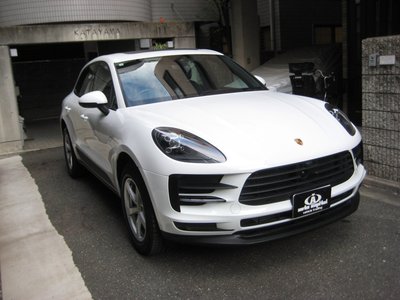 2021 Porsche MACAN — фото 3