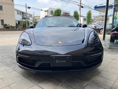 PORSCHE 718 BOXSTER - 10