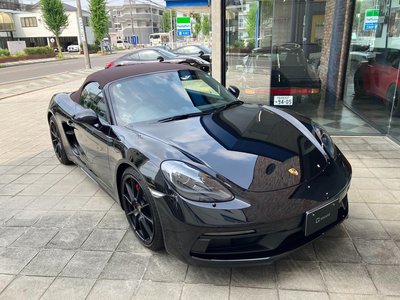 PORSCHE 718 BOXSTER - 7
