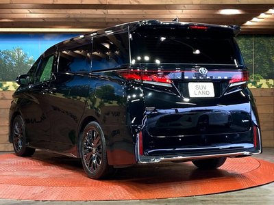 صورة مصغرة 28 لـ 2023 Toyota VELLFIRE