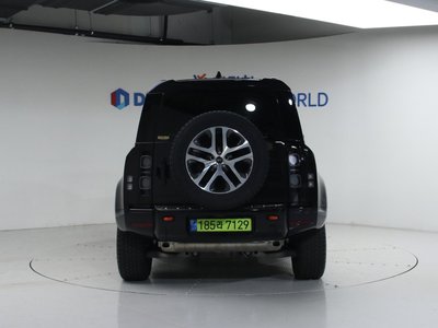 LAND ROVER DEFENDER - 5