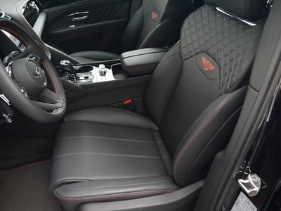 BENTLEY BENTAYGA - 10