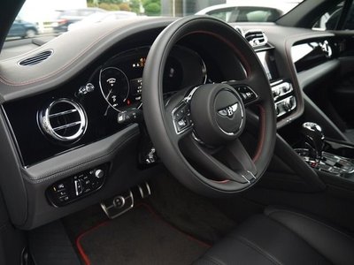 BENTLEY BENTAYGA - 9
