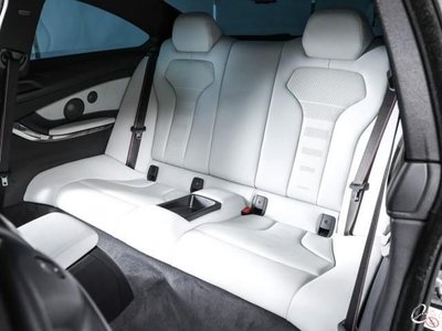 صورة 4 لـ 2020 BMW M4