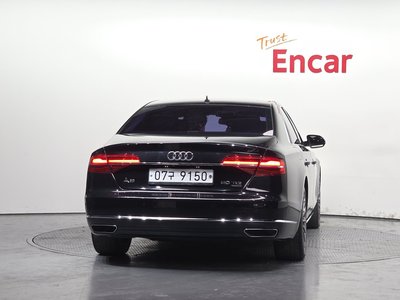 AUDI A8 - 4