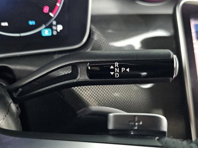 MERCEDES-BENZ C-CLASS - 9