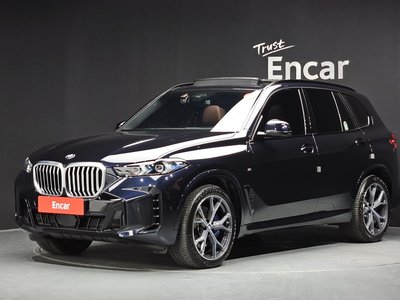 صورة 1 لـ 2025 BMW X5