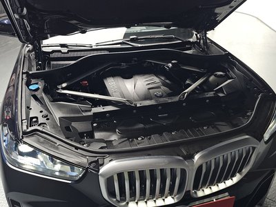 صورة 7 لـ 2025 BMW X5