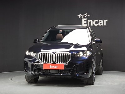صورة 2 لـ 2025 BMW X5