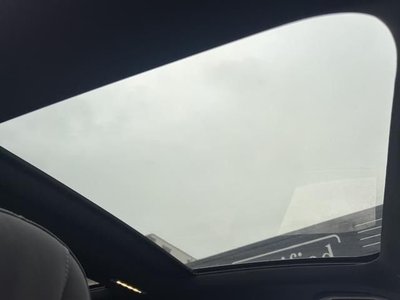 MERCEDES-BENZ EQS - 7