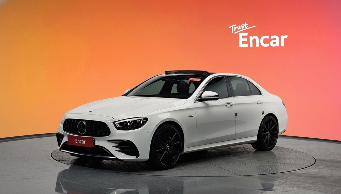 MERCEDES-BENZ E-CLASS - View 1