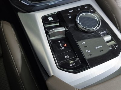 2025 BMW X3 — миниатюра 12