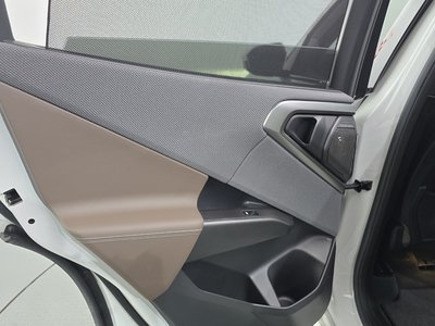 2025 BMW X3 — миниатюра 15