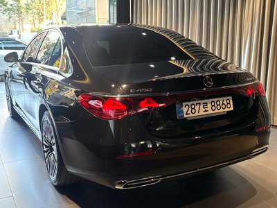 MERCEDES-BENZ E-CLASS - 5