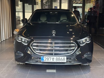 MERCEDES-BENZ E-CLASS - 2