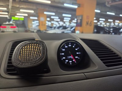 PORSCHE CAYENNE - 10