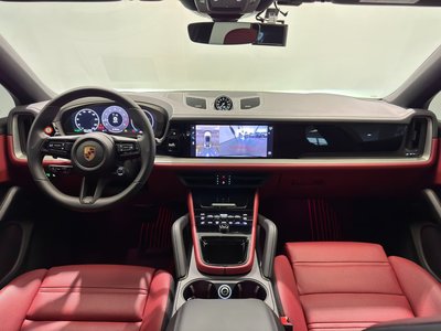 PORSCHE CAYENNE - 8