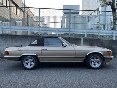 MERCEDES-BENZ SL - 9