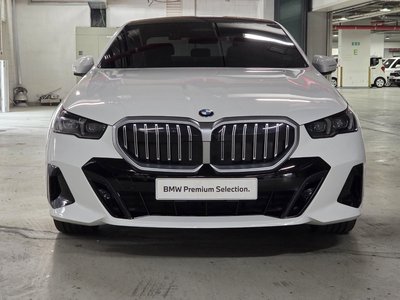 2024 BMW 5 SERIES 照片 2