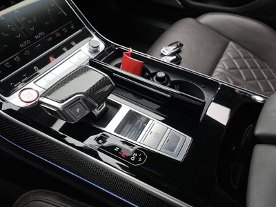 2020 AUDI S8 缩略图 12