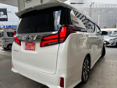TOYOTA ALPHARD - 8