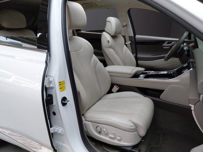 صورة مصغرة 16 لـ 2022 Genesis GV80