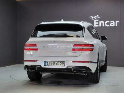 صورة 3 لـ 2022 Genesis GV80