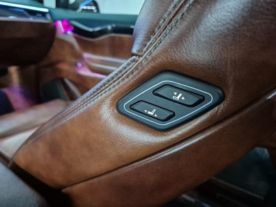 2020 Tesla MODEL X — миниатюра 15