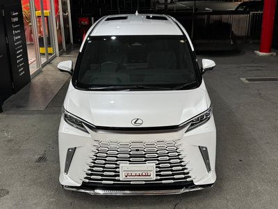 2025 Lexus LM 缩略图 13