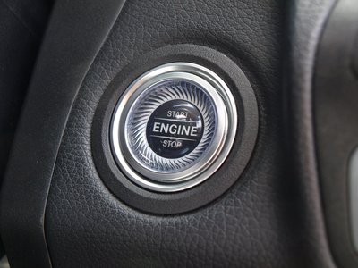 2020 Mercedes-BENZ GLC — миниатюра 25