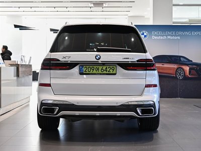 BMW X7 - 4