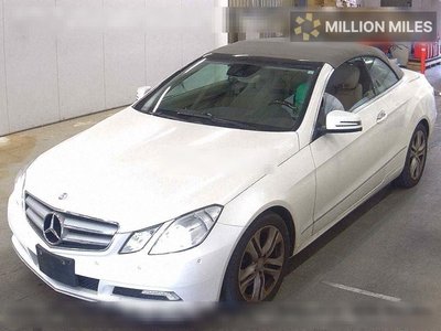 MERCEDES-BENZ E-CLASS - 4