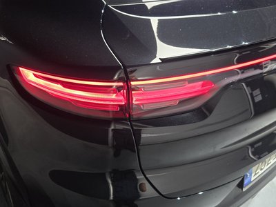 PORSCHE CAYENNE - 10
