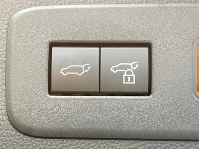2025 Toyota LAND CRUISER 250 — миниатюра 26