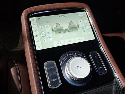 2022 Genesis G90 (RS4) — миниатюра 20