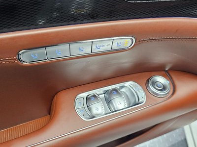 2022 Genesis G90 (RS4) — миниатюра 18