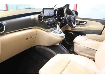 MERCEDES-BENZ V-CLASS - 8