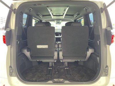 صورة مصغرة 32 لـ 2025 Toyota ALPHARD