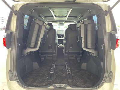 صورة مصغرة 33 لـ 2025 Toyota ALPHARD