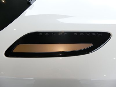 2025 LAND Rover RANGE ROVER VELAR — миниатюра 24