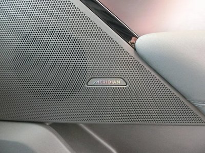 2025 LAND Rover RANGE ROVER VELAR — миниатюра 27