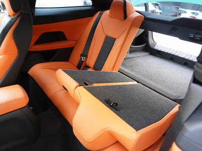 صورة مصغرة 40 لـ 2021 BMW M4 COUPE