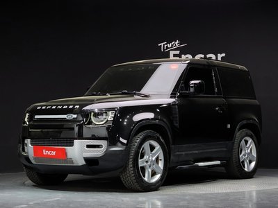LAND ROVER DEFENDER - 1