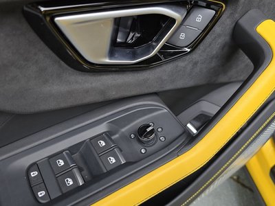 صورة مصغرة 39 لـ 2022 Lamborghini URUS