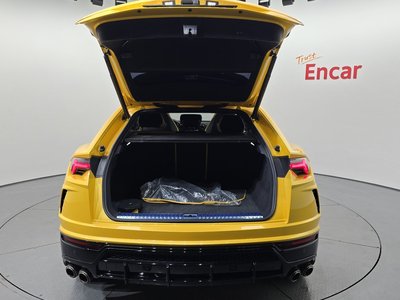 صورة مصغرة 24 لـ 2022 Lamborghini URUS