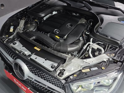 صورة 7 لـ 2022 Mercedes-BENZ GLC
