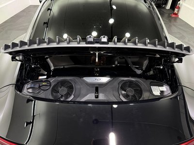 PORSCHE 911 - 8